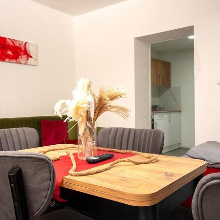 Serviceroom24 - Apartment 4 In Herten Wlan - Smart-Tv - 24-7 Check-In Und Kueche Ngoại thất bức ảnh